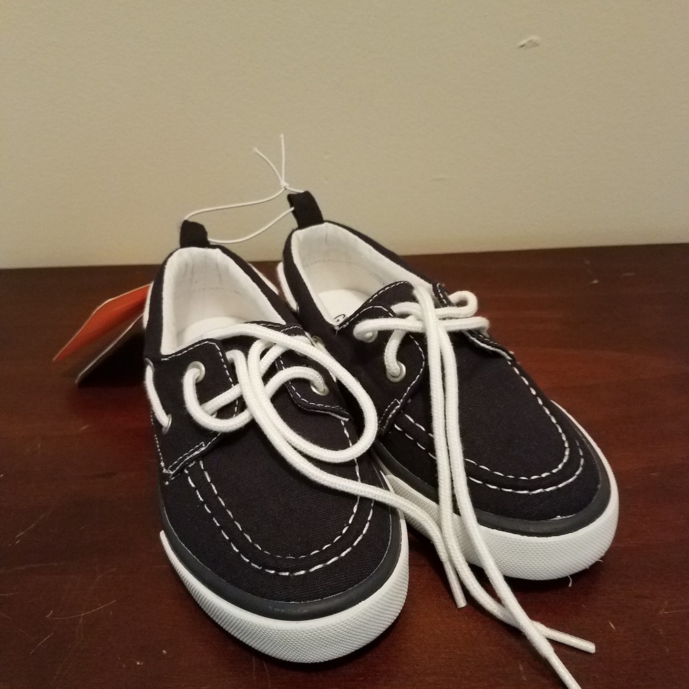 Shoes - Picture 4 of 4